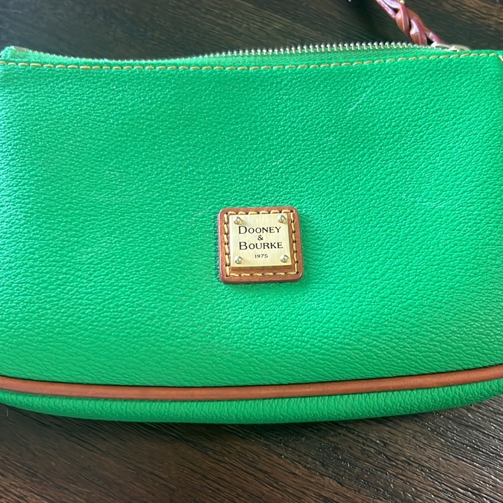Dooney and Bourke leather pouchette - Picture 2 of 5